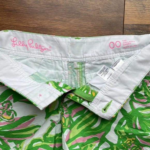Lily Pulitzer Callahan Short Size 00 - Picture 3 of 3